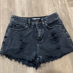 BULLHEAD black jean shorts size 1